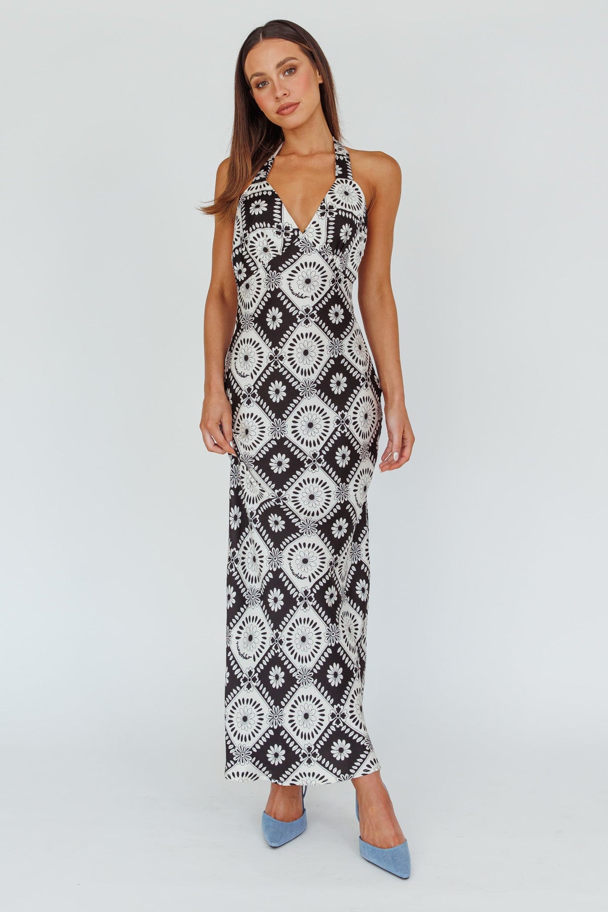 Lavara Halterneck Midi Dress Floral Black