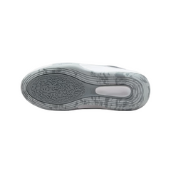 Nike Big Kids' IsoFly Basketball Shoes – FN4384-100