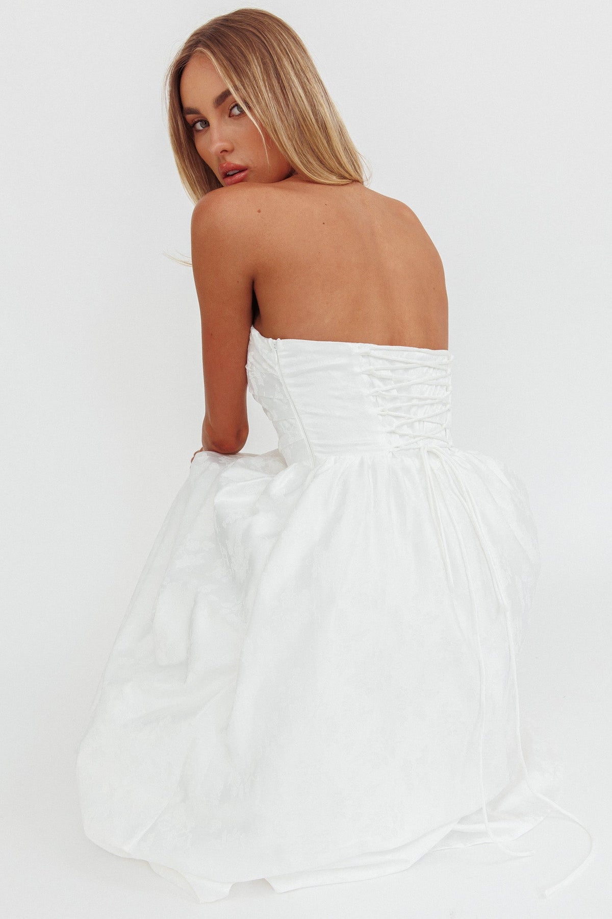 Anushka Strapless Empire Maxi Dress Jacquard White