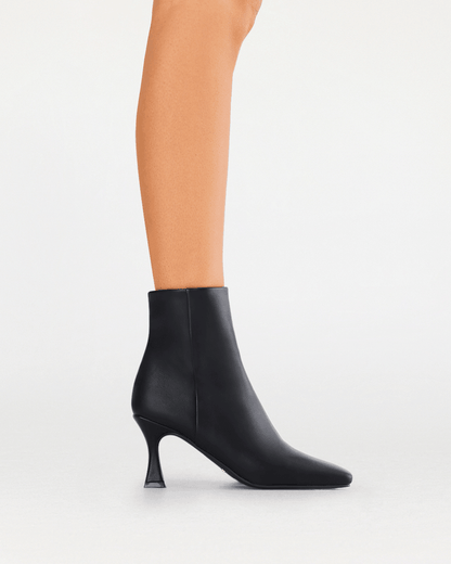 CARSEN - BLACK