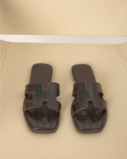 GORDY - DARK CACAO CROC