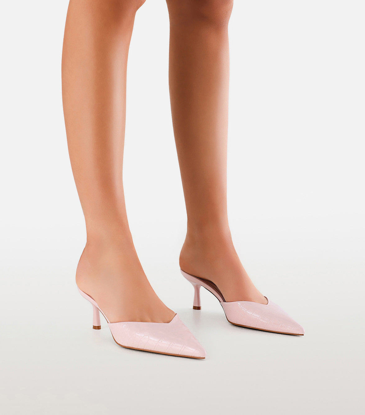 KATARINA - PALE PINK PATENT CROC