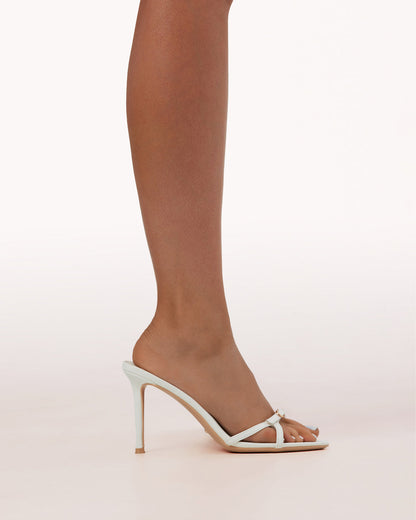 UMAY - WHITE PATENT
