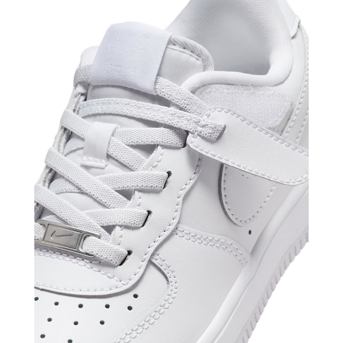 Nike Little Kids' Force 1 Low EasyOn Shoes FN0237-111