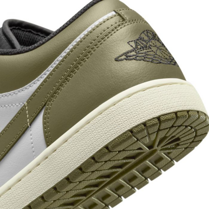 Nike Men's Air Jordan 1 Low Men’s Shoes – 553558-092