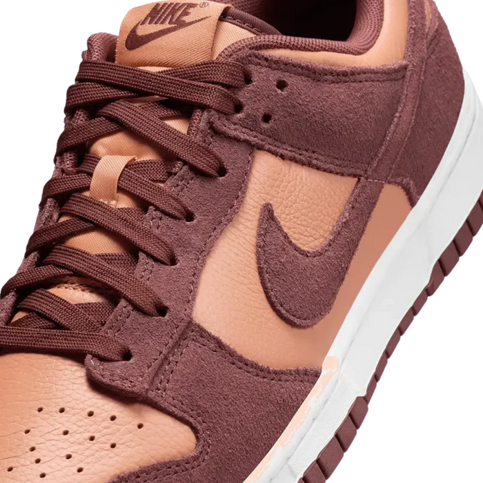 Nike Men’s Dunk Low Retro SE “Amber Brown” – FQ8249-200