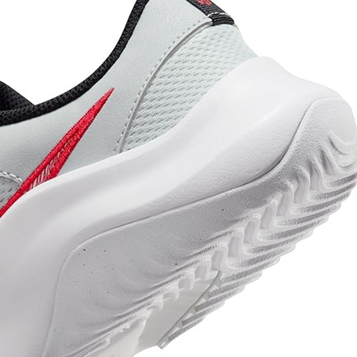 Nike Men's Legend Essential 3 Walking Shoes  NN DM1120-010