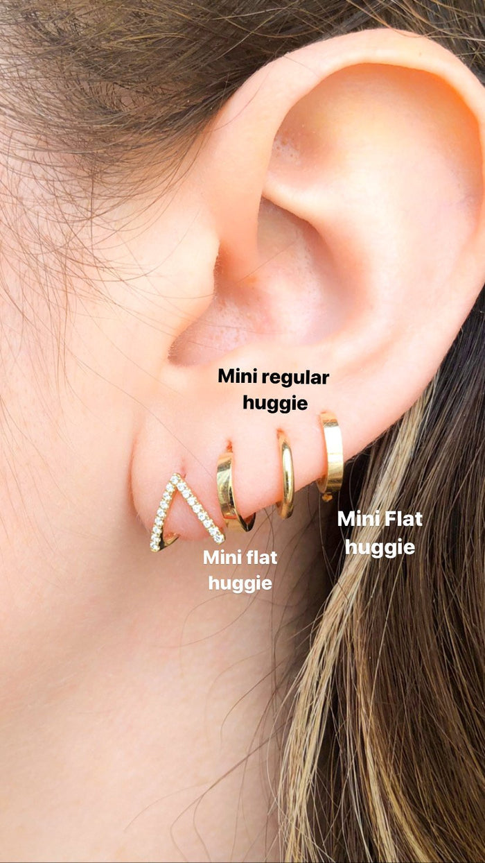 Mini Flat Huggie