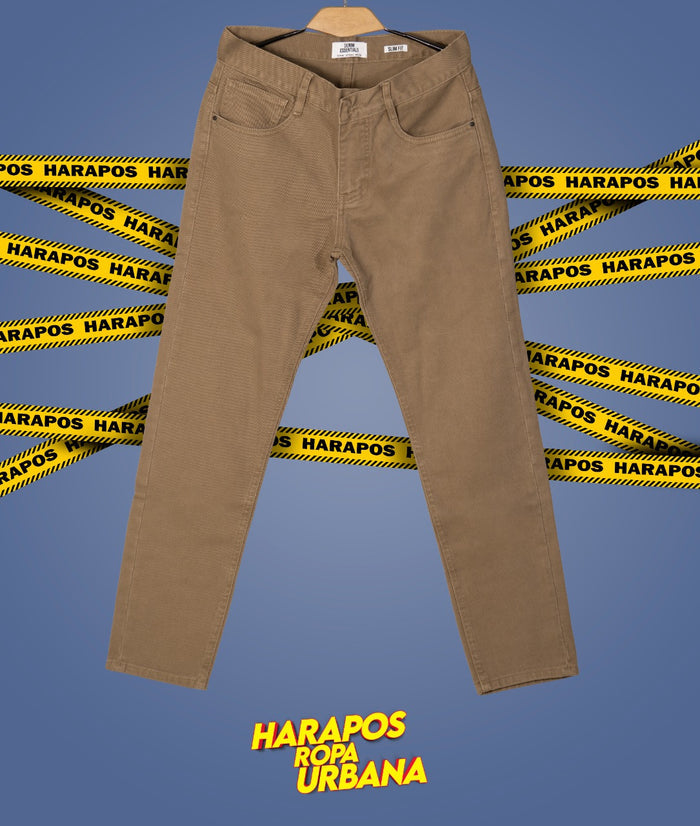 Pantalon jean essentials demin cafe oscuro clasico