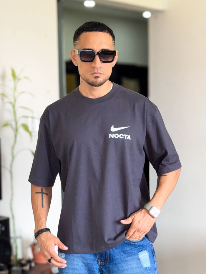 Polera Nike Nocta Colorido plomo