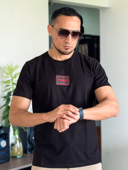 Polera Premium HUGO BOSS logo peque, color Negro