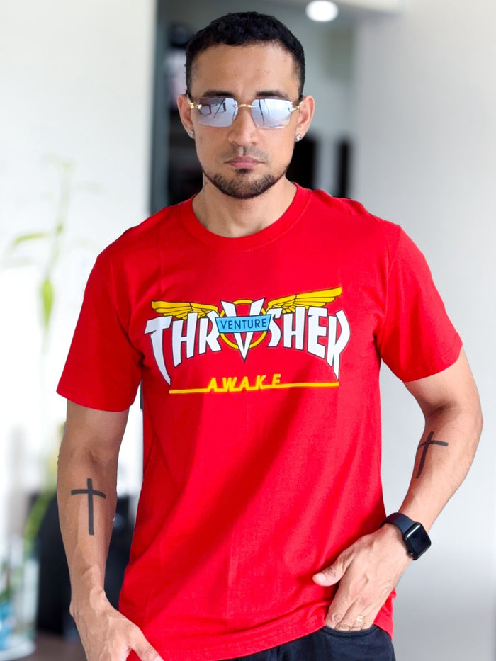 Polera Thrasher Awake color Rojo