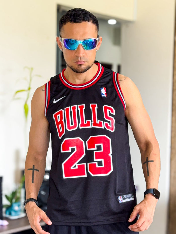 Solera Chicago Bulls 23 Jordan Negra Premium Onplay