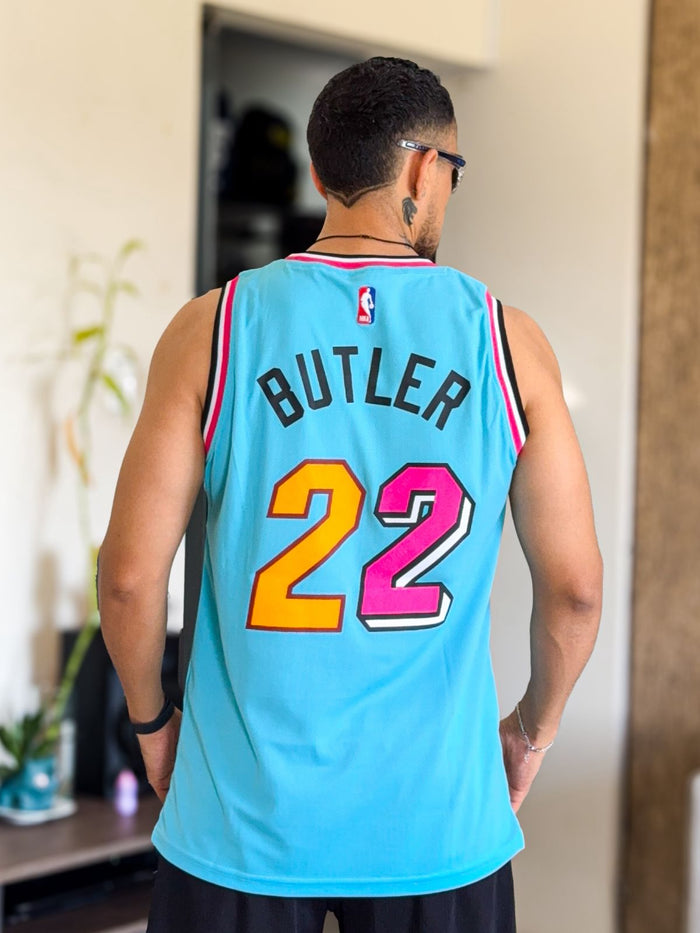Solera Miami Happy Colors 22 Butler Celeste Premium Onplay