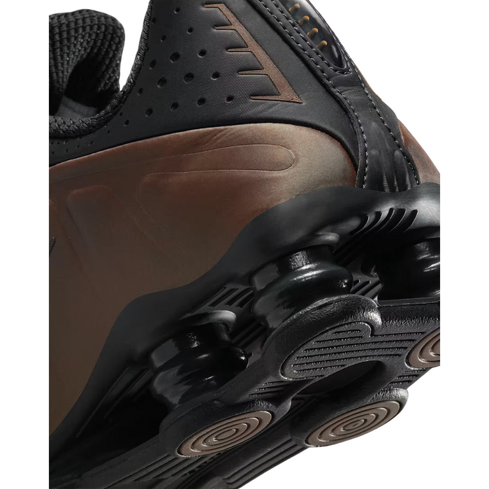 Nike Women's Shox R4 Shoes – Off Noir – AR3565-007