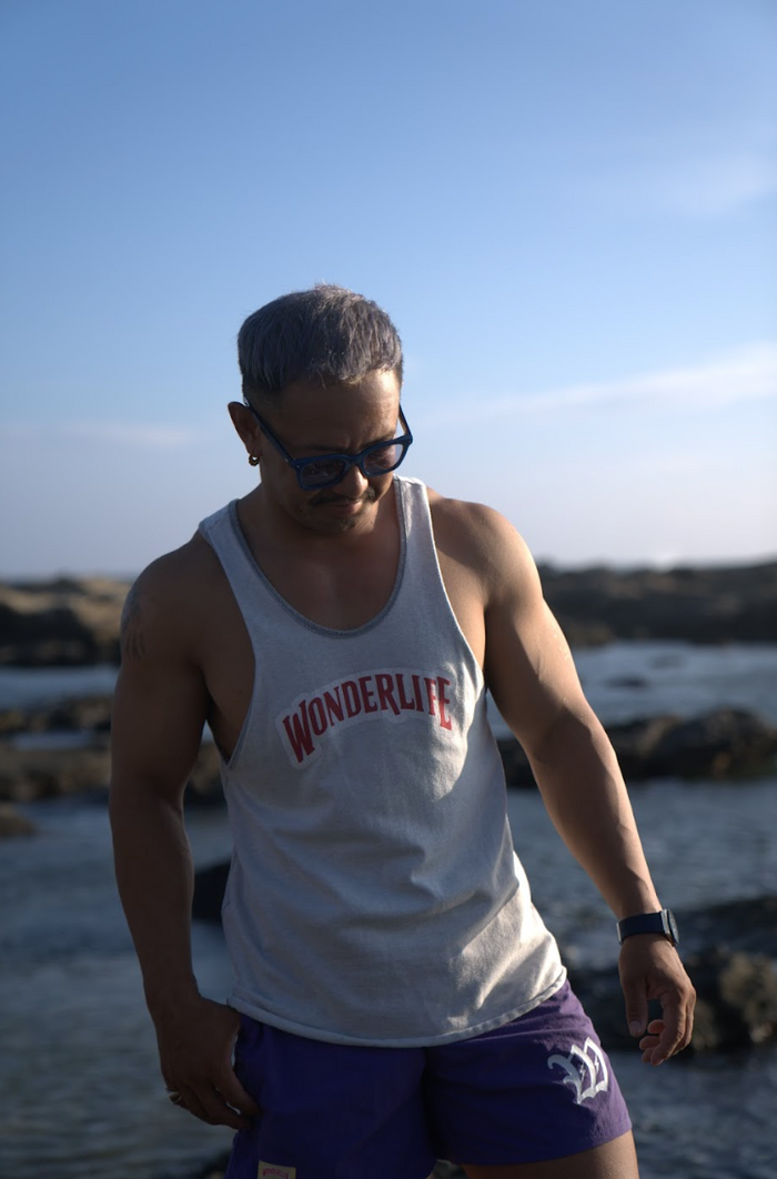 WONDER  tank top  logo-red